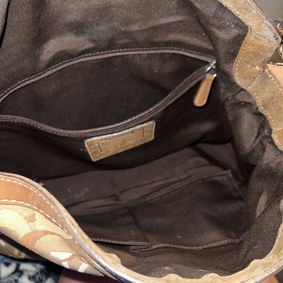 Authentic coach purse - Picture 4 of 4